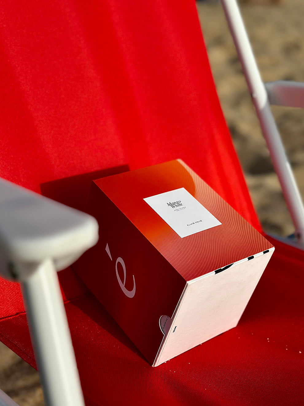 #MANGOWHITE #ÉLIXIRPRIVÉ #EXTRAIT DE PARFUM #AMBREFRUITÉMUSQUÉ #MANGUE #RIZBASMATI #JASMIN #COCONUT #FRUITÉ #PYRAZINÉ #TROPICAL #ACIDULÉ #OPULENT