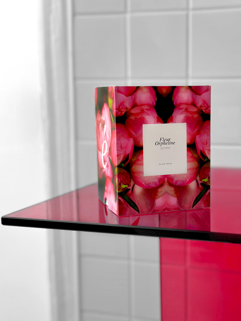 #FLEURORPHELINE #ÉLIXIRPRIVÉ #PARFUMPARIS #ATELIERPARFUM #AMBRE #FLORAL #AROMATIQUE #BERGAMOTE #LAVANDE #MANDARINEJAUNE #MAGNOLIA #FEUILLEDEVIOLETTE #IRIS #VANILLE #CISTE #BENJOIN #MUSCSBLANCS #VÉTIVER #PERFUME #PARFUM #PARIS #ÉLIXIR