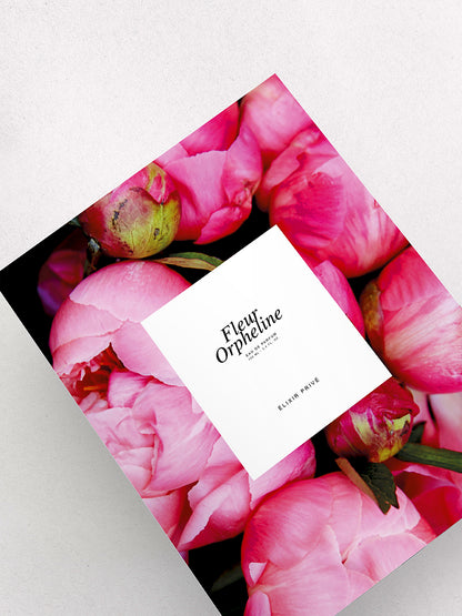 #FLEURORPHELINE #ÉLIXIRPRIVÉ #PARFUMPARIS #ATELIERPARFUM #AMBRE #FLORAL #AROMATIQUE #BERGAMOTE #LAVANDE #MANDARINEJAUNE #MAGNOLIA #FEUILLEDEVIOLETTE #IRIS #VANILLE #CISTE #BENJOIN #MUSCSBLANCS #VÉTIVER #PERFUME #PARFUM #PARIS #ÉLIXIR