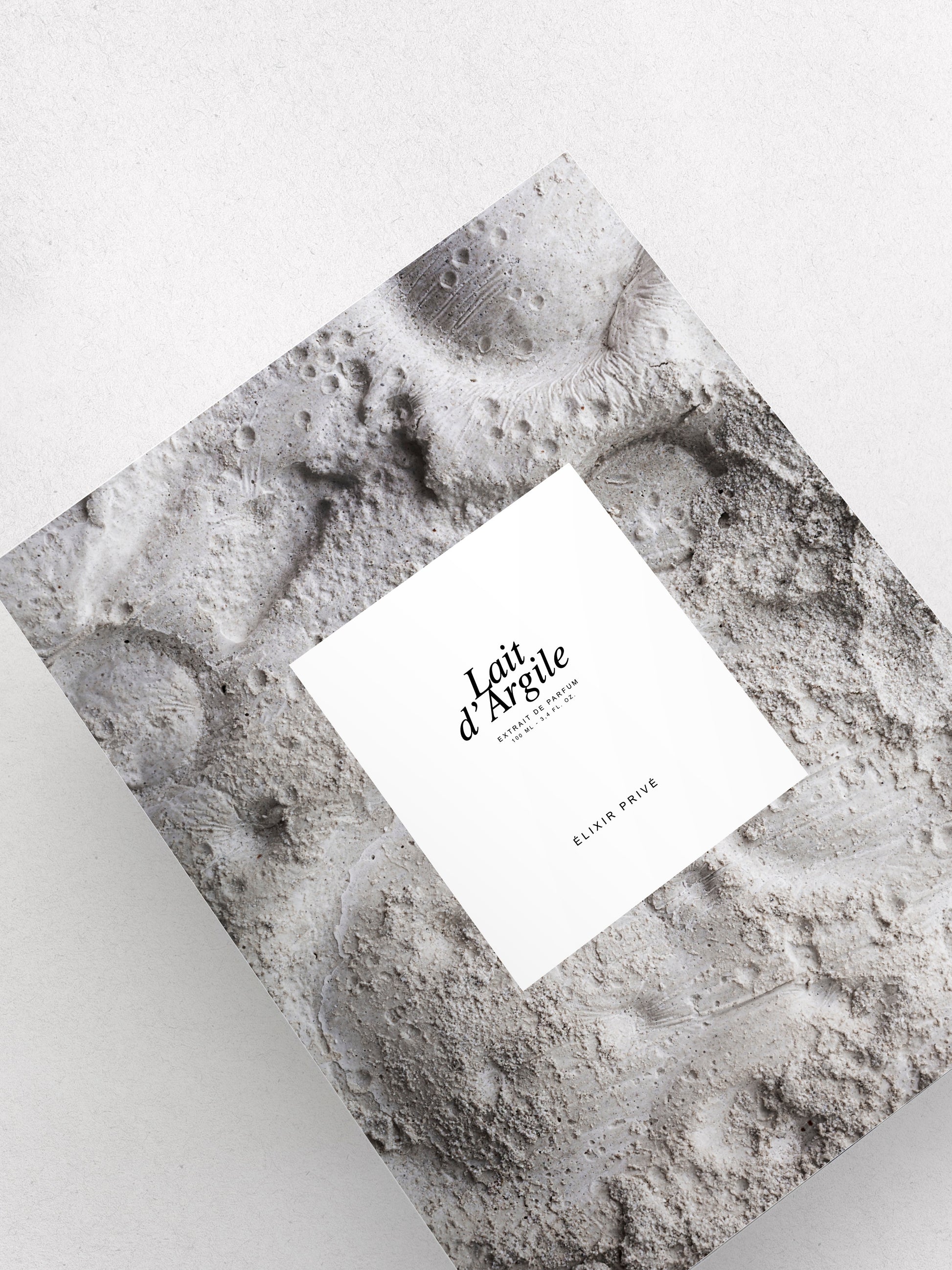 #LAITDARGILE #EXTRAITDEPARFUM #BERGAMOTE #MANDARINE #ORANGE #LAVANDE #EAUDEROSE #JASMINDEAU #COCO #FÊVE TONKA #CRÉMEDEVANILLE #CARAMEL #FRANCE #ÉLIXIRPRIVÉ