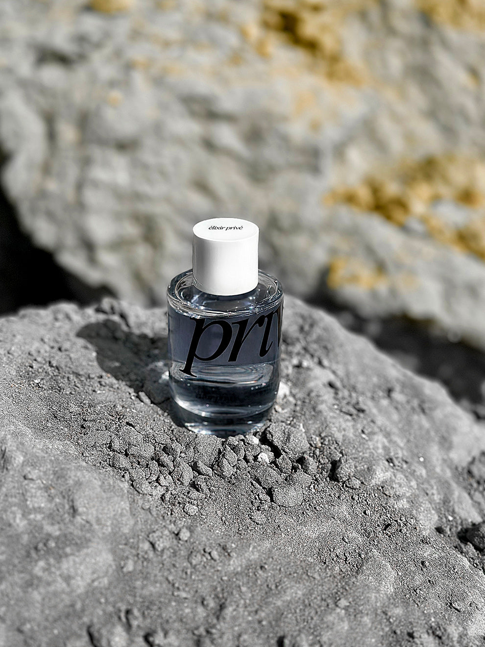 #BLACKANIMAL #ELIXIRPRIVE #PARFUMPARIS #ATELIERPARFUM #AMBRE #BOISÉ #CARAMEL #MENTHE #VIOLETTENOIRE #PERFUME #PARFUM #PARIS #BLACK #ANIMAL #ELIXIR