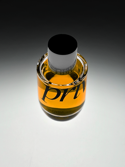 #BRUMEDIVOIRE, #ÉLIXIRPRIVÉ, #PARFUMPARIS, #ATELIERPARFUM, #AMBRE, #VANILLE, #ANANAS, #AMANDE, #MANDARINE, #LIMETTE, #JASMIN, #ROSE, #BAIEROSE, #MIEL, #REGLISSE, #BOISÉAMBRÉ, #SANTAL, #MUSCBLANC, #GIROFLES, #PATCHOULI, #FEVETONKA, #RESINEDEBENJOIN, #PERFUME #PARFUM, #PARIS, #BRUME #IVOIRE #ÉLIXIR