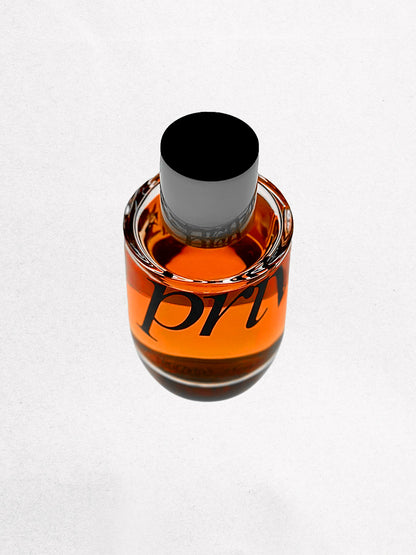 #CHÂTIMENT #ÉLIXIRPRIVÉ #PARFUMPARIS #ATELIERPARFUM #AMBRE #FLORAL #VANILLE #GRENADE #BERGAMOTE #BIGARADE #FLEURDORANGER #VELOURSDEPECHE #PATCHOULI #MUSCBLANC #LABDANUM #PERFUME #PARFUM #PARIS #ÉLIXIR