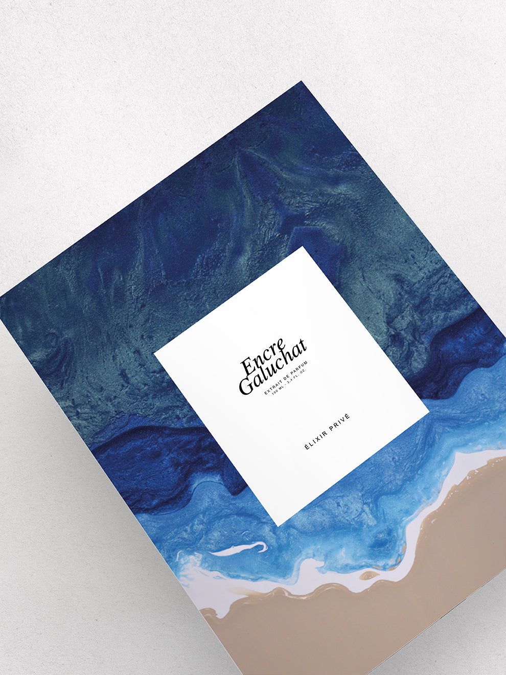 #ENCREGALUCHAT #EXTRAITDEPARFUM #CUIRAROMATIQUEAMBRÉ #SAFRAN #JASMINSAMBAC #CISTE #CASTOREUM #BOISDECASHMERE #MUSCS #ENCRE
#OZONIQUE #AQUATIQUE #POUDRÉ #FEUTRÉ #ÉLIXIRPRIVÉ