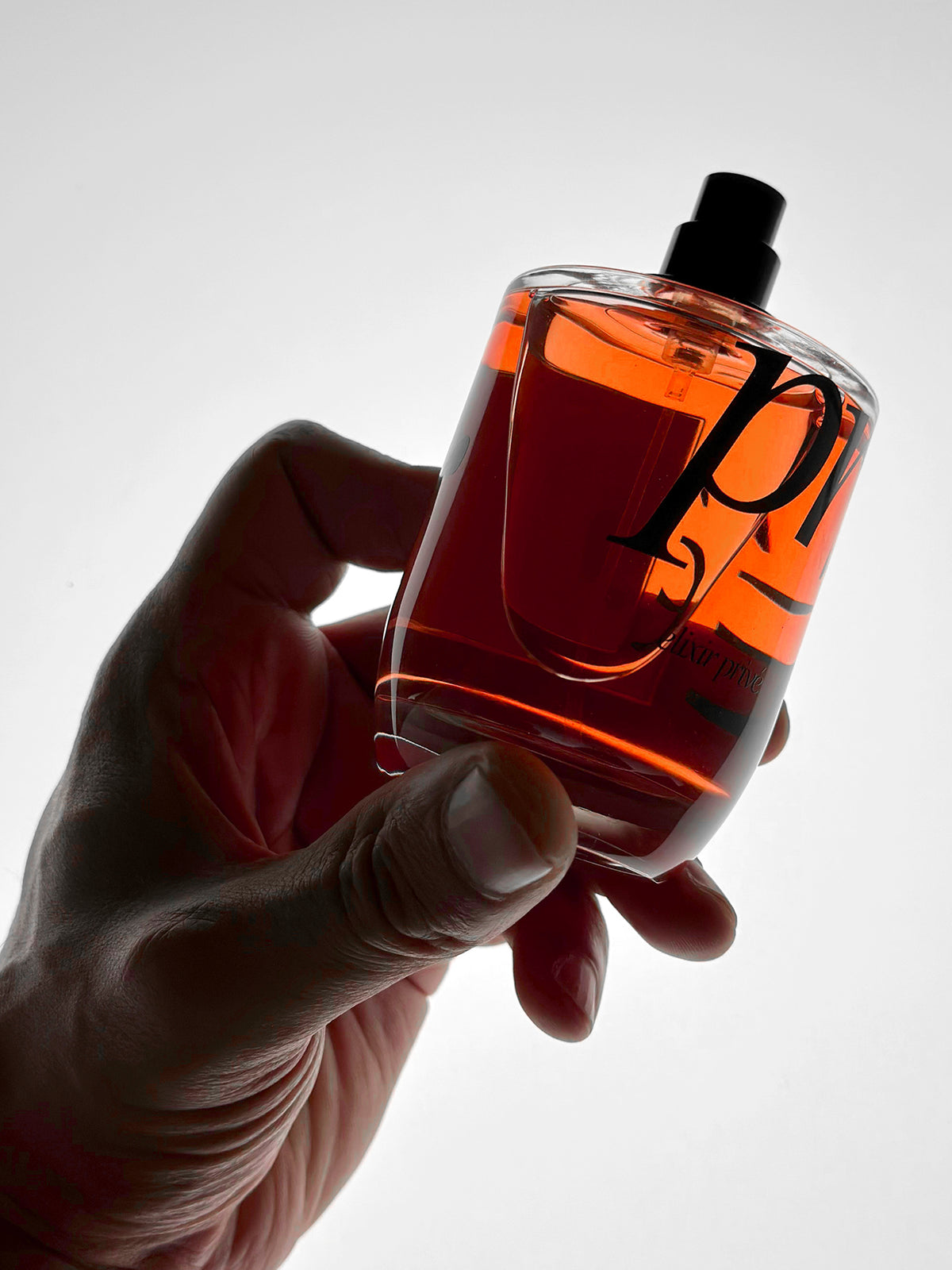 #BABELOUD, #ELIXIRPRIVE, #PARFUMPARIS, #ATELIERPARFUM, #AMBRE, #FLORAL, #CARDAMOME, #AMBREGRIS, #CUIR, #ROSEDEBULGARIE, #AMYRIS, #PERFUME, #PARFUM, #PARIS, #BABEL, #OUD, #ELIXIR