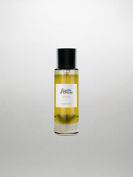 #ÉCAILLEDORIENT #ÉLIXIRPRIVÉ #PARFUMPARIS #ATELIERPARFUM #OUD #BERGAMOTE #CISTE #SAFRAN #CACAO #CARDAMOME #TABAC #BENJOIN #LABDANUM #VANILLE #PARFUM #PERFUME #PARIS #ÉCAILLE #ORIENT #ÉLIXIR #EAUDEPARFUM